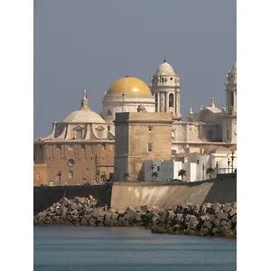 https://apartamentos-nebro.hotelsincadiz.net