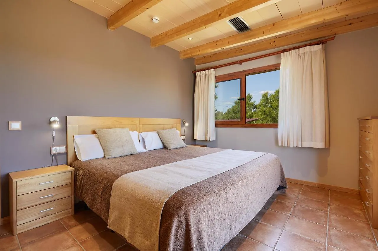 Country house Can Barnosell - Els Masos D'En Coll Llavia