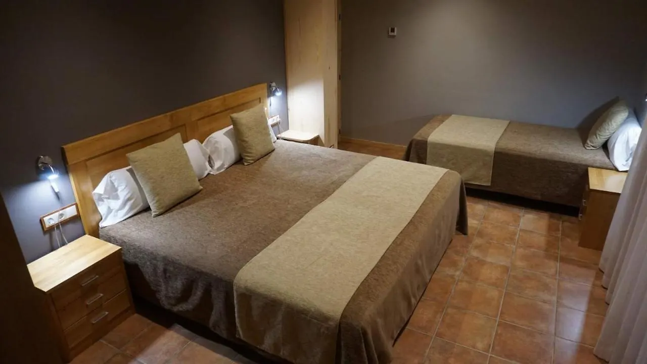Can Barnosell - Els Masos D'En Coll Llavia 0*,  Spain
