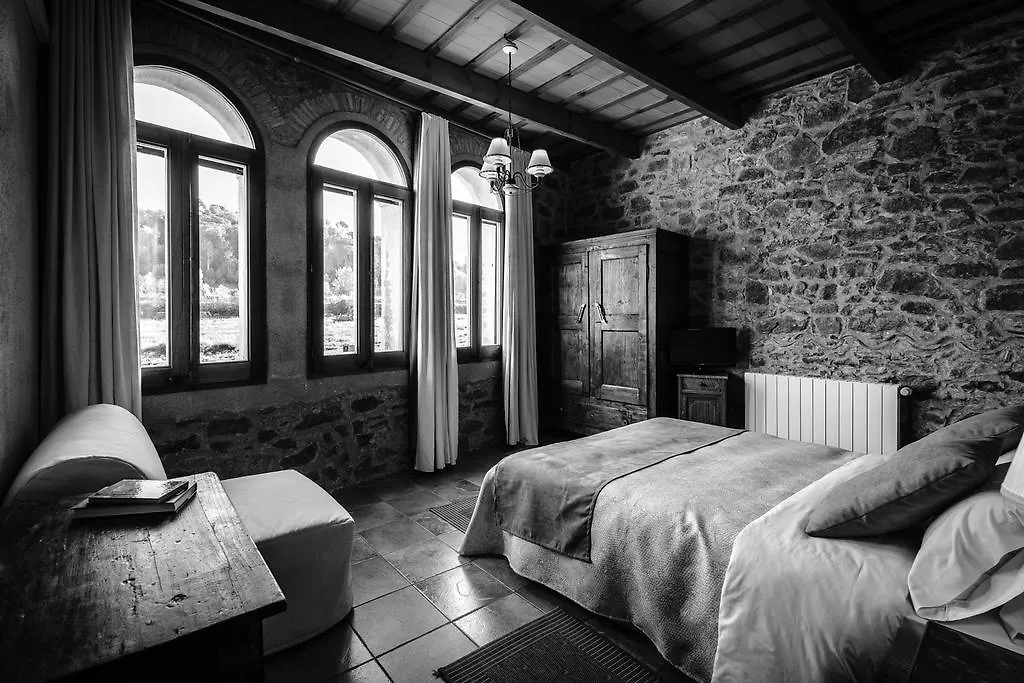Can Barnosell - Els Masos D'En Coll Llavia